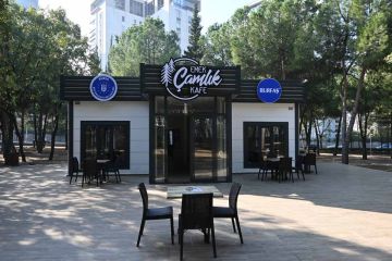 Franchise &amp; Retail Stores